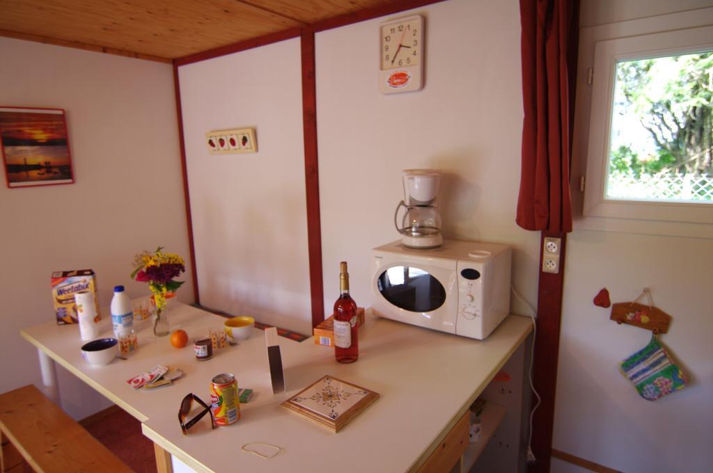 Le Clos Fleuri Médis Room photo